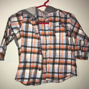 Carters flannel 👶🏼 6/$30 kids item